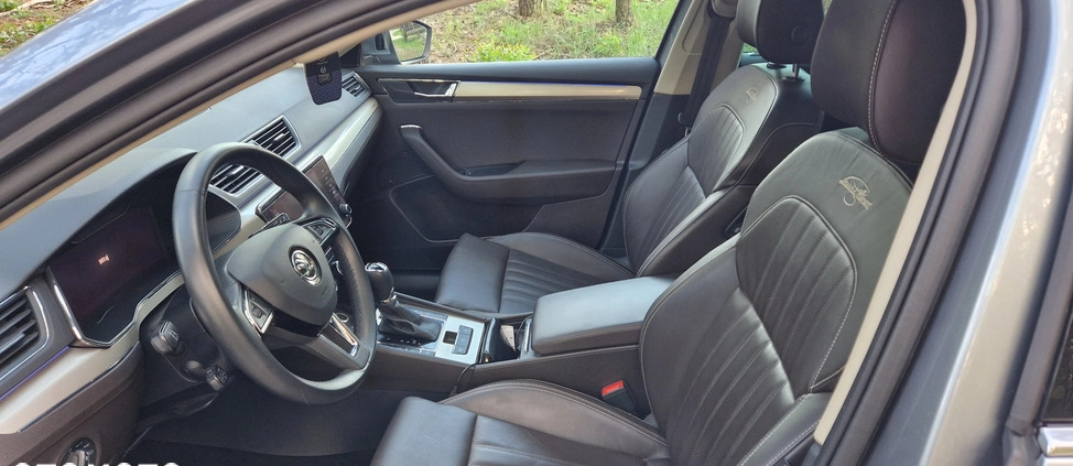 Skoda Superb cena 125000 przebieg: 62000, rok produkcji 2020 z Warszawa małe 106